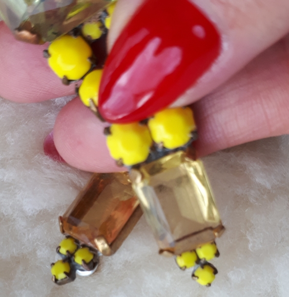 💎⚡Vintage yellow earrings💎⚡ - Picture 8 of 11